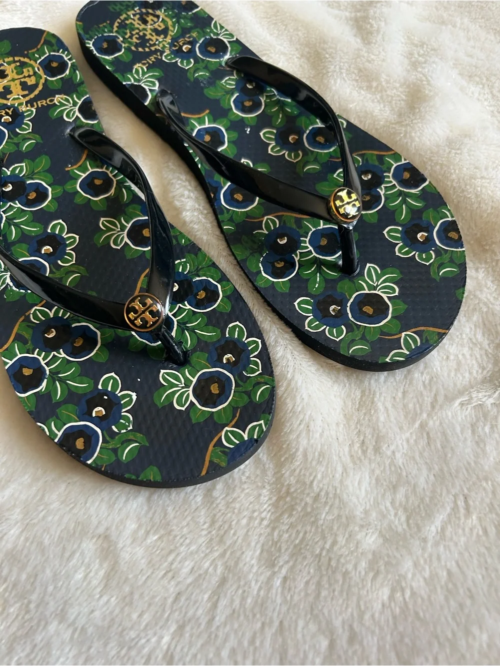 Tory Burch green floral flip flops women's 8-9 gold logo